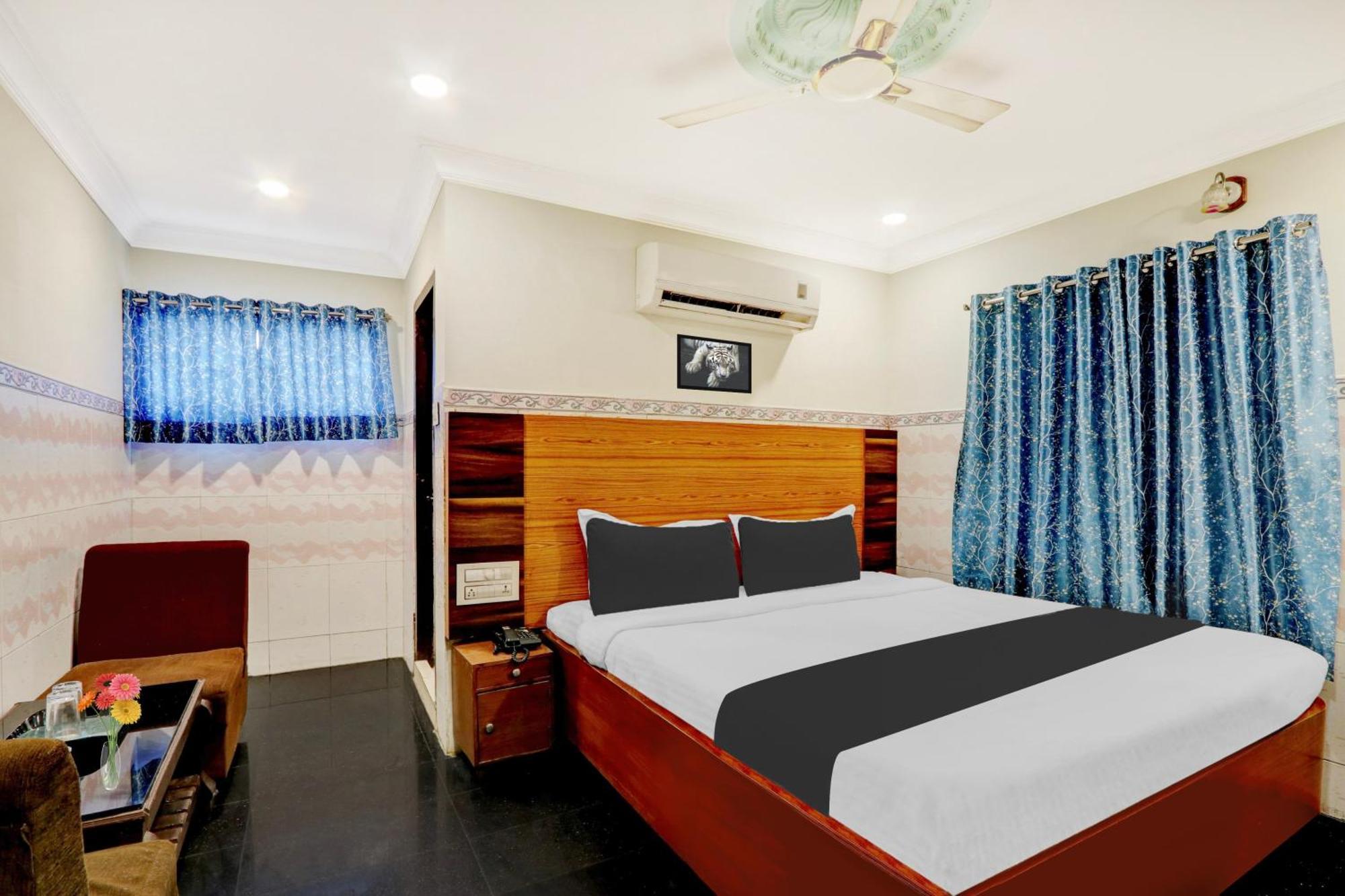 Hotel O Hanuman Pet Near Railway Station Vijayawāda Buitenkant foto