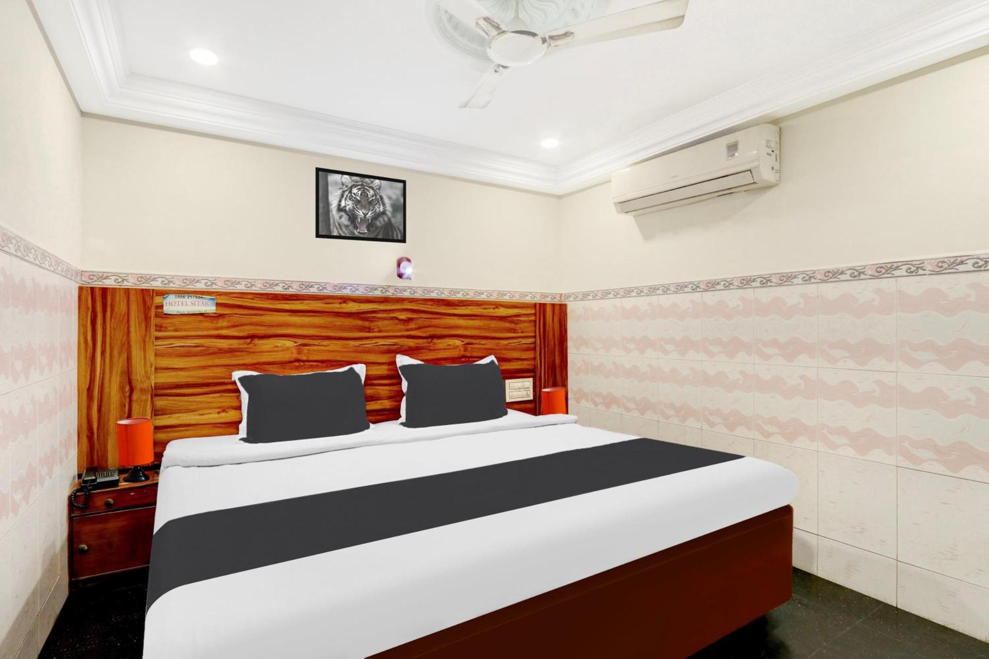 Hotel O Hanuman Pet Near Railway Station Vijayawāda Buitenkant foto