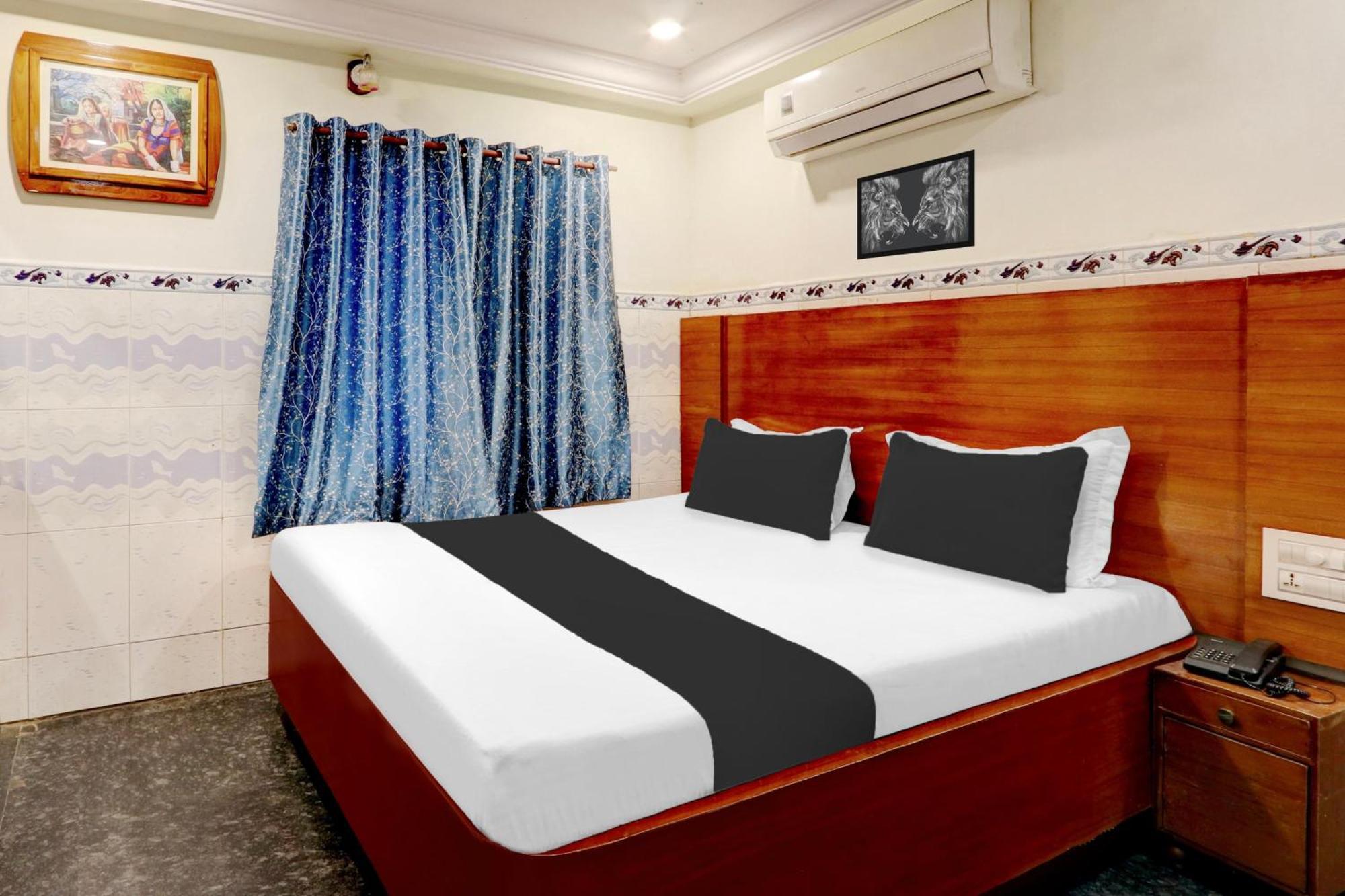Hotel O Hanuman Pet Near Railway Station Vijayawāda Buitenkant foto