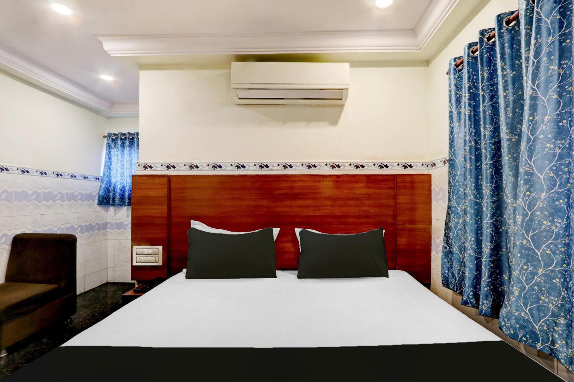 Hotel O Hanuman Pet Near Railway Station Vijayawāda Buitenkant foto